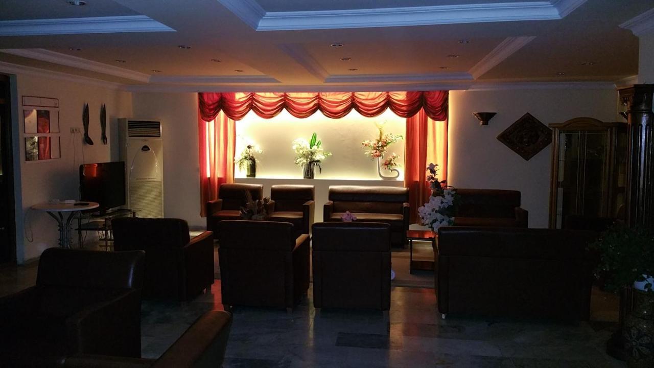 Side Oezguerhan Hotel ภายนอก รูปภาพ